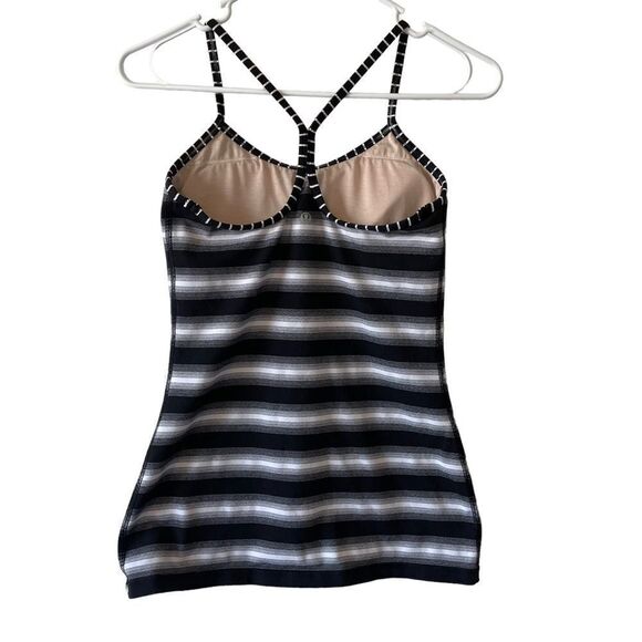 Lululemon Power Y Black and White Striped Tank Size 6 - Picture 3 of 5